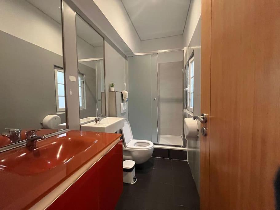 3 Bedroom, 2,5 Bathroom - Bairro Alto Residence Lisbon Bagian luar foto